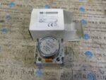 Telemecanique LA2 DT2 023002 Travail ON Delay Block 0.1-30S LA2DT2 600VAC *NEW*
