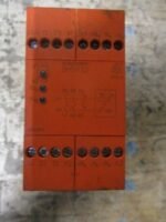 E DOLD BH5932 Safemaster Rotation Speed/Standstill Monitor 10-20000 1pm *Tested* - Image 3
