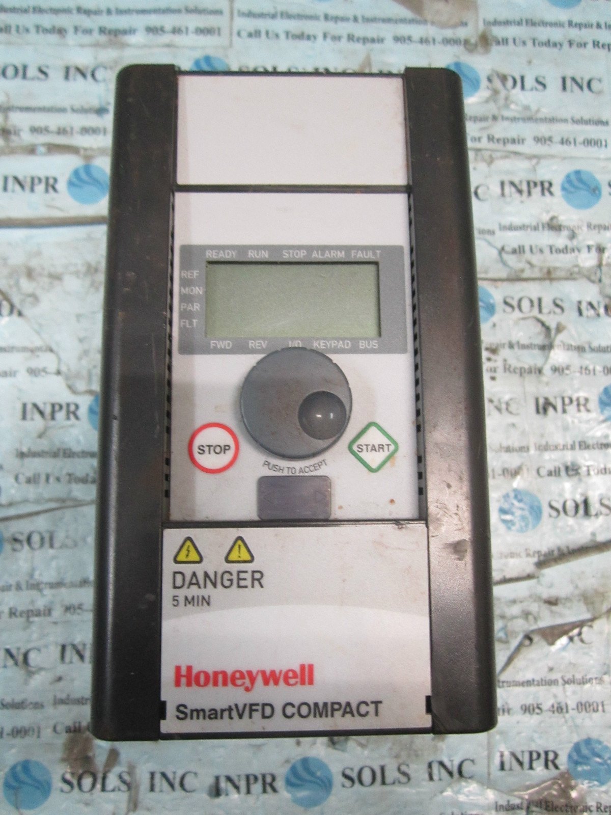 Honeywell-HVFDCD1A0010L00-SmartVFD-Compact-Drive-1-Ph-120VAC-075Kw-1HP-Tested-152387289629 Honeywell HVFDCD1A0010L00 SmartVFD Compact Drive 1 Ph 120VAC 0.75Kw 1HP *Tested* - Image 1