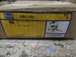 ILSCO GBL-250 Ground Bushing Bus Wire Range 250KCMIL-6 ILSCO GBL-250 LUG *NEW** - Image 9