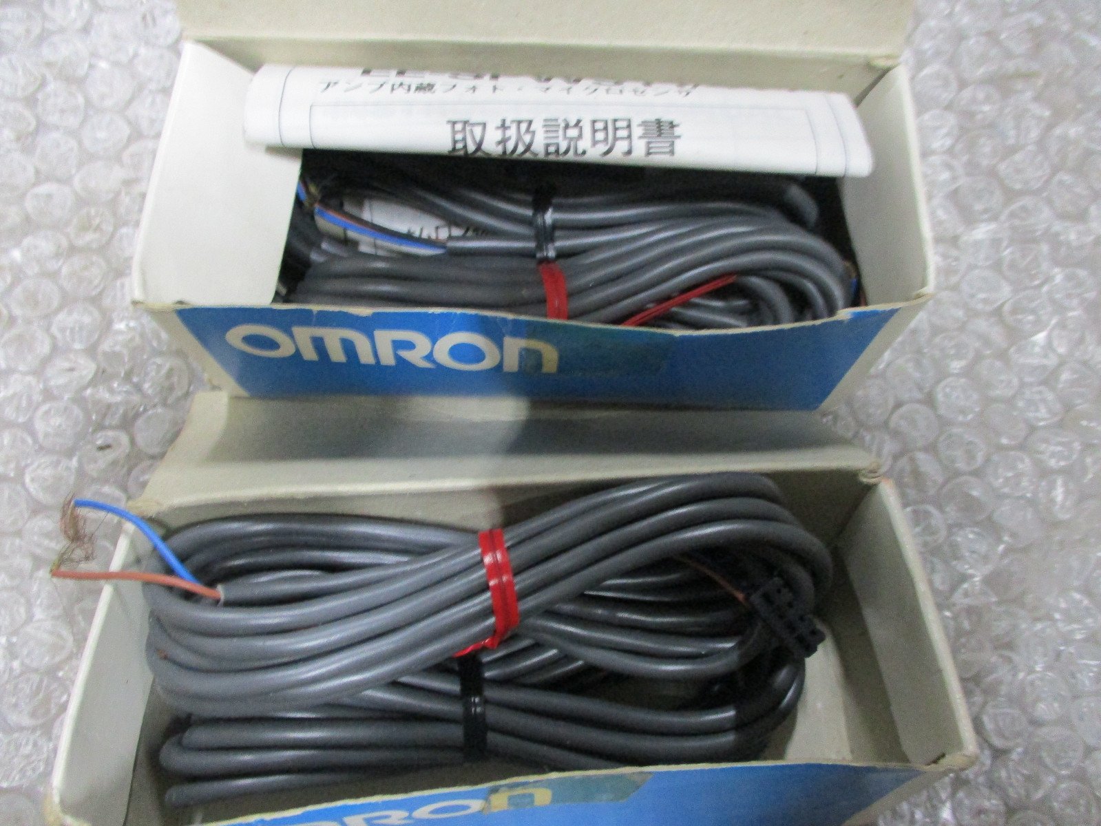 OMRON-EE-SPW311-Photo-Microsensor-OMRON-EE-I006-cable-Only-No-SensorBRAND-NEW-153271341379 OMRON EE-SPW311 Photo Microsensor OMRON EE-I006 cable Only No Sensor*BRAND NEW* - Image 1