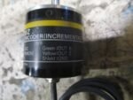 Omron E6B-CWZ Rotary Encoder Incremental 5-12VDC Omron E6B-CWZ Encoder *Tested* - Image 5