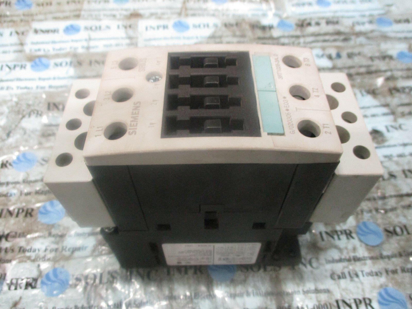 Siemens-3RT1035-3AG20-SIRIUS-Contactor-230-690VAC-10-40HP-690VAC-Tested-164693290879 Siemens 3RT1035-3AG20 SIRIUS Contactor 230-690VAC 10-40HP 690VAC *Tested* - Image 1