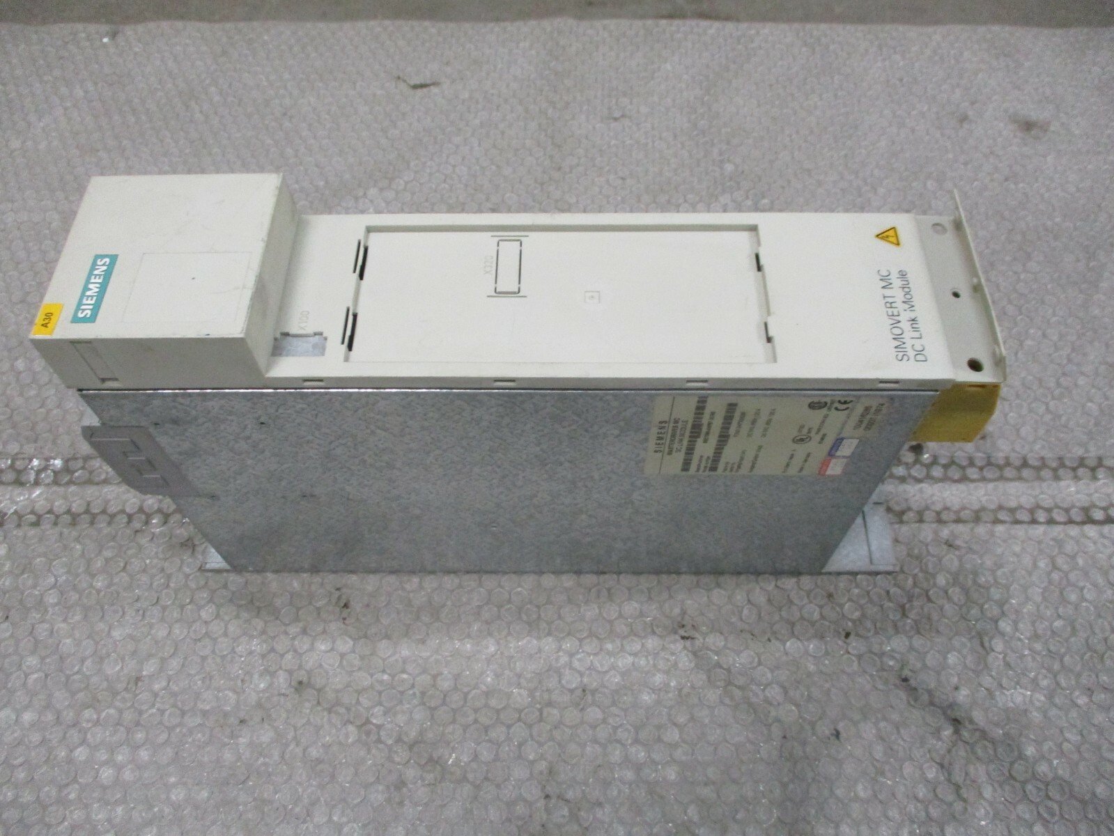 Siemens-6SE7090-0XP87-3CR0-MasterDrive-MC-DC-LINK-Module-510-650VDC-120ATESTED-154388188589 Siemens 6SE7090-0XP87-3CR0 MasterDrive MC DC LINK Module 510-650VDC 120A*TESTED* - Image 1