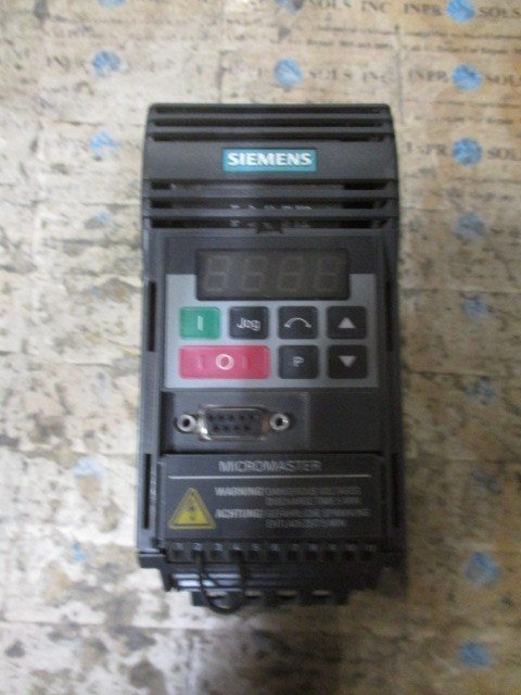 Siemens-6SE9213-6CA40-Micromaster-VFD-AC-Drive-1HP-750W-230V-8242A-Parts-168060899929 Siemens 6SE9213-6CA40 Micromaster VFD AC Drive 1HP 750W 230V 8.2(4.2A) *Parts* - Image 1