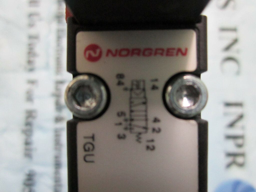 NORGREN VS18S517DF318A Bar 2-10 Solenoid Valve *NEW* 