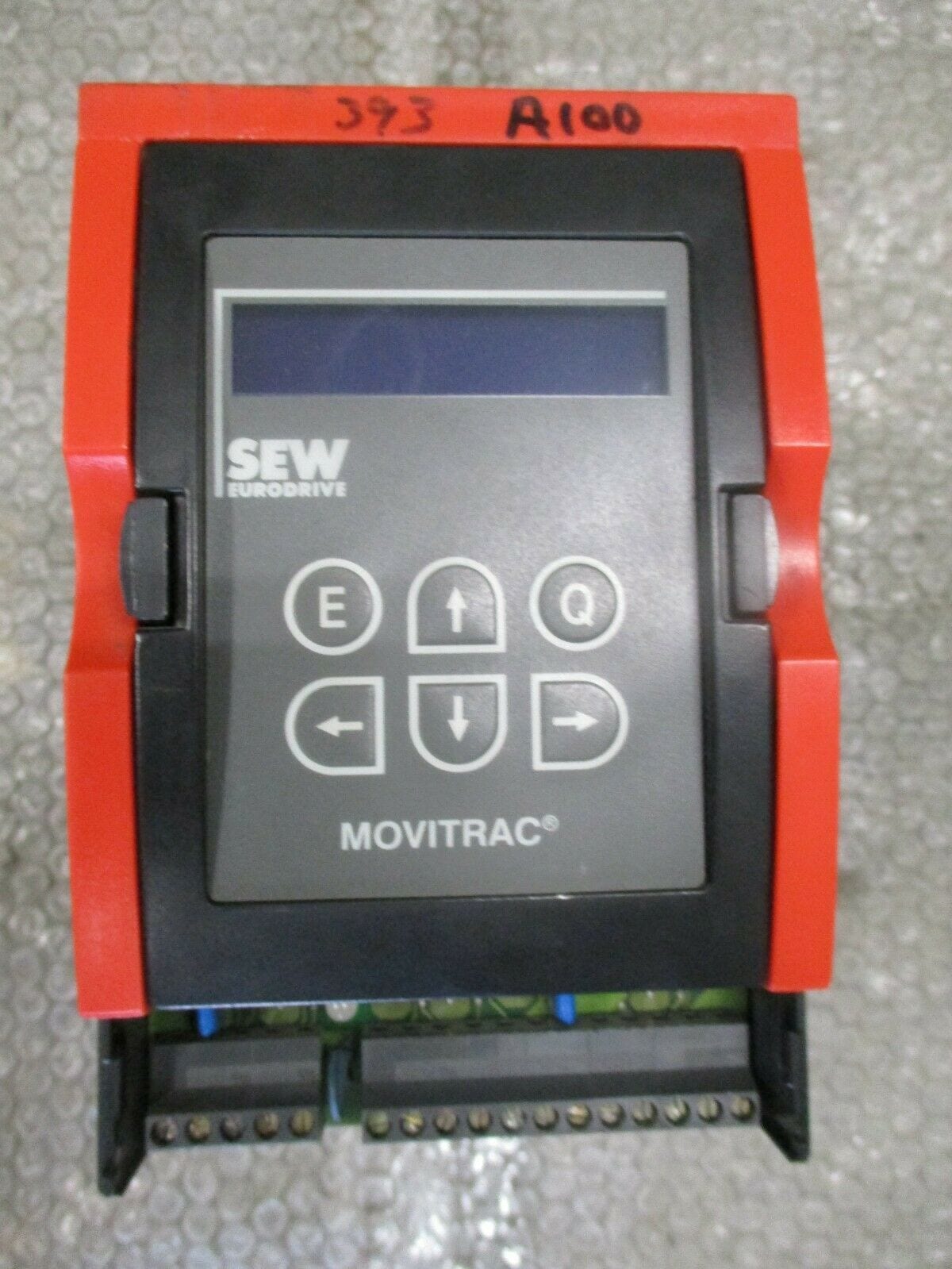 SEW 8260788 Frequenzumrichter 0,5kW SEW Movitrac 31C005-503-4-00 SEW 8022704 