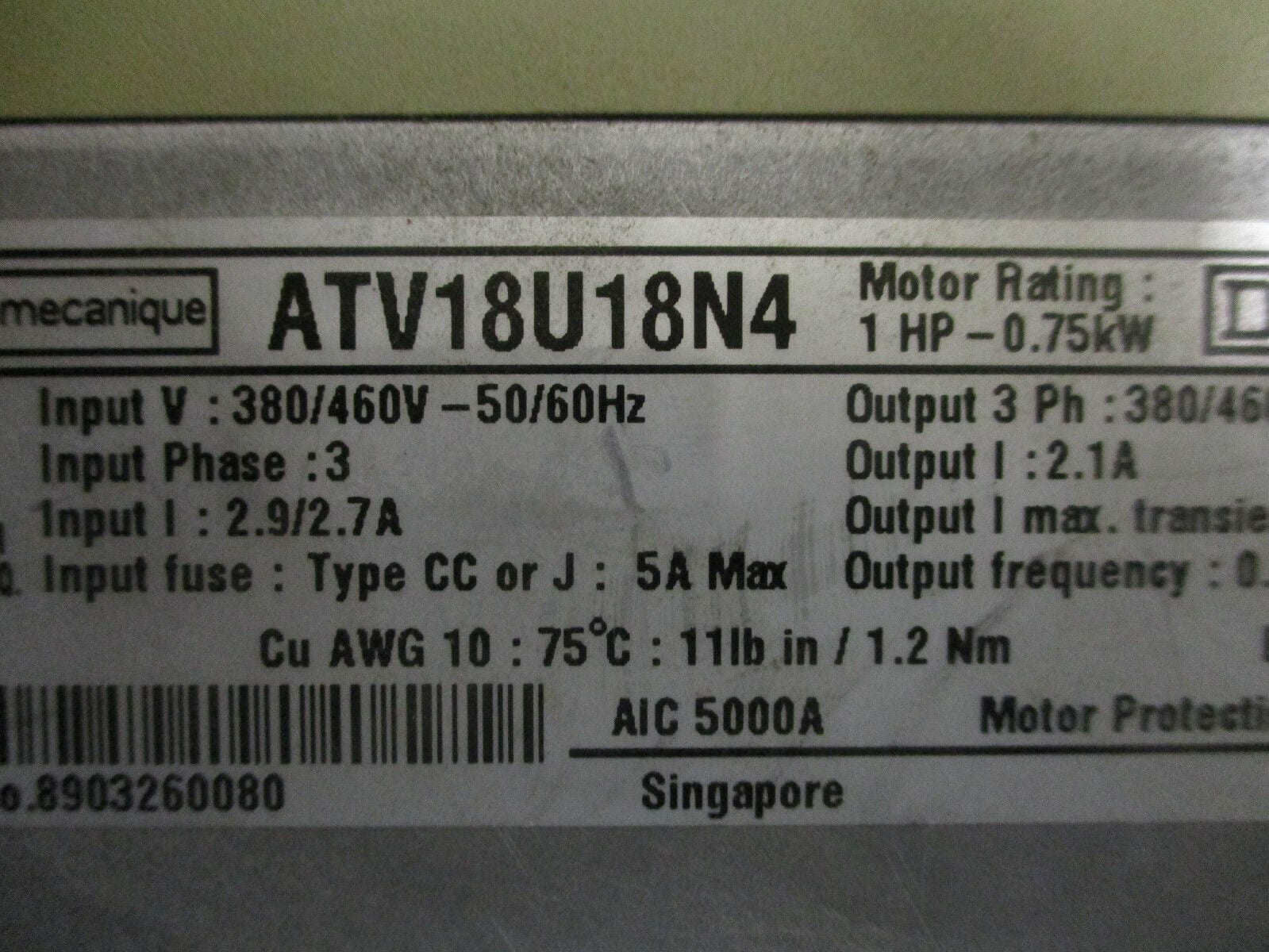 Telemecanique Altivar  0,75 kw 380V  ATV18U18N4 